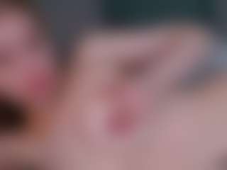 Live cam show with Chenier - Nipple Piercings on SmokeAndPoke