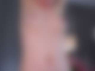 Live cam show with Chenier - Blonde Hair on PervPlay.com