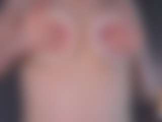 Live cam show with Chenier - Nipple Piercings on Soda Cam
