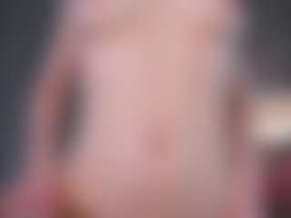 Live cam show with Chenier - Genital Piercings on Big Tits