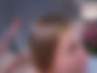 Live cam show with Chenier - Strapon on SquirtSoMuch