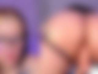 Live cam show with SayrethSofia - Smoking on chickslive.net