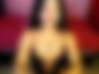 Live cam show with Scarlett fox - Body Massage on SxyPornLive