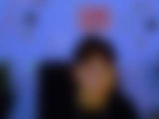 shadow-kiss's Live Sex Cam Show