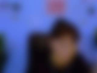 shadow-kiss's Live Sex Cam Show