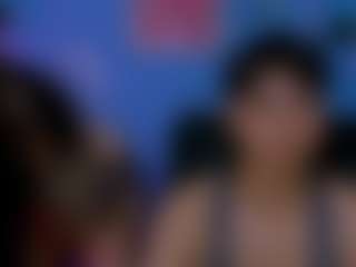 Live cam show with shadow-kiss - Average on TeamSkeetLive