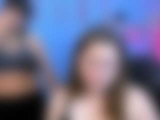 Live cam show with shadow-kiss - Fingering on Dolls Live