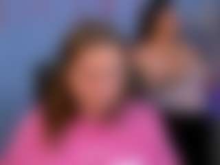 Live cam show with shadow-kiss - Full Nudity on TottyGirls