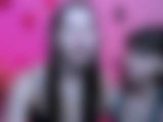 Live cam show with shadow-kiss - Fingering on TeamSkeetLive