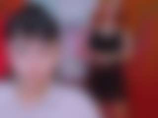 Live cam show with shadow-kiss - Massage on madthumbs