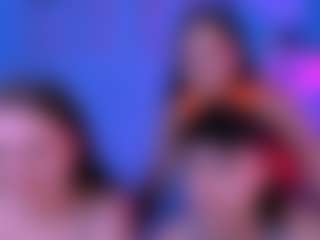 Live cam show with shadow-kiss - Lesbian on instabang