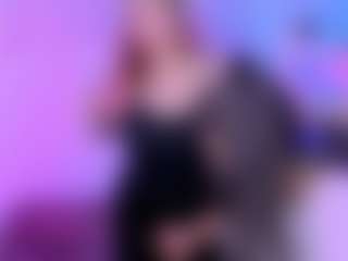 Live cam show with shadow-kiss - Full Nudity on Camversity