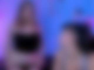 Live cam show with shadow-kiss - Bikini on Big Tits