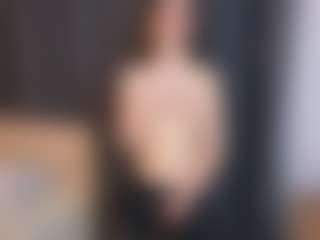 Live cam show with SiuFarve - Erotic Dance on justonemore.cc
