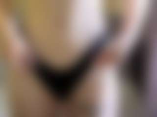 Lina's Live Sex Cam Show