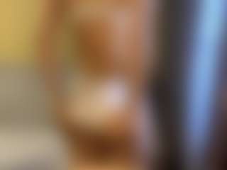 Lina's Live Sex Cam Show
