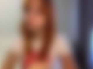 Live cam show with Lina - Green Eyes on StripNow