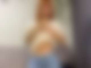 Lina's Live Sex Cam Show