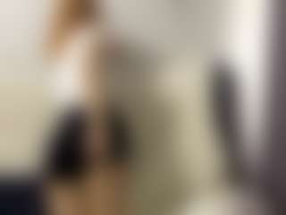 Lina's Live Sex Cam Show