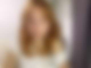 Live cam show with Lina - Petite on Strip Flash - Live Sex Shows