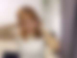 Live cam show with Lina - Petite on SinfulBabes