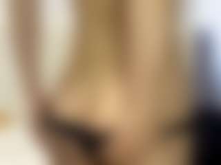 Lina's Live Sex Cam Show