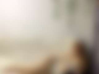 Live cam show with Lina - Erotic Dance on Camsoda