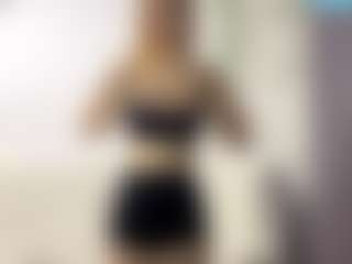 Live cam show with Lina - Teen (18+) on Camsoda