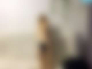 Live cam show with Lina - Teen (18+) on Camsoda