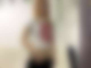 Live cam show with Lina - Green Eyes on Dare Cams