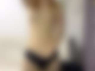 Live cam show with Lina - Green Eyes on liverealitysex.com