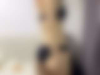 Lina's Live Sex Cam Show