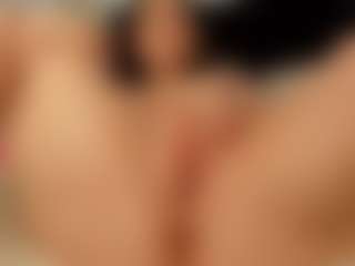 Live cam show with Stella-Colli - Full Nudity on hrnylive.com