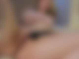 Live cam show with Stella-Colli - Drinking on Camsoda