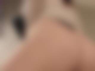 Live cam show with Stella-Colli - Small Tits on Camsoda