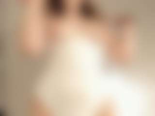 Spettacolo in cam dal vivo con Stella-Colli - Striptease su Camsoda