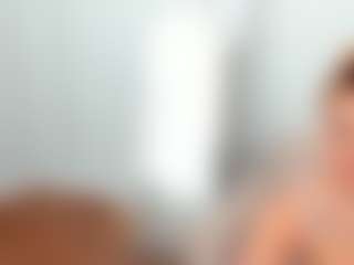 Live cam show with Stellla - Teen (18+) on Pornisteam.com