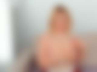 Live cam show with Stellla - Mature on boobsie.com