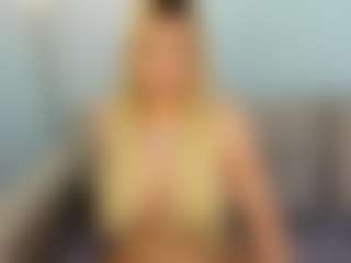 Live cam show with Stellla - Body Massage on xxxlivecams.org