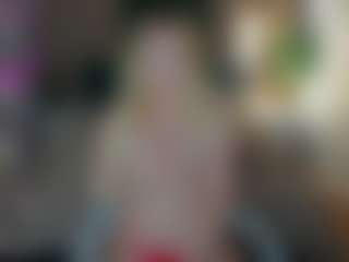 Live cam show with Stellla - Play on TottyGirls