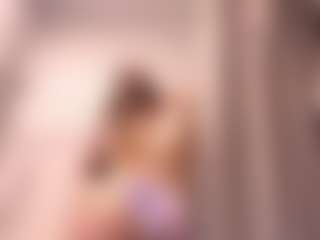 TyraVollmering's Live Sex Cam Show
