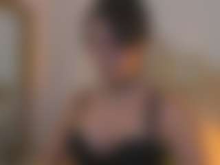 Live cam show with vero-domplay - Moaning on Camsoda Late Night