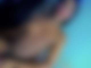 Live cam show with NashlaSexy - Teen (18+) on AdultVida.com