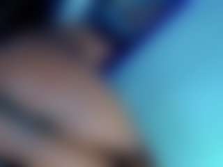 Live cam show with NashlaSexy - Gray Eyes on Lustler