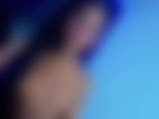 Live cam show with NashlaSexy - Average on CamwithHer