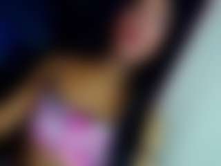 Live cam show with NashlaSexy - Facial Piercings on Uber Horny
