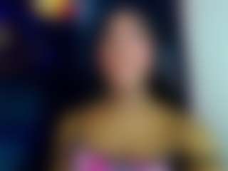 Live cam show with NashlaSexy - Average on slutload