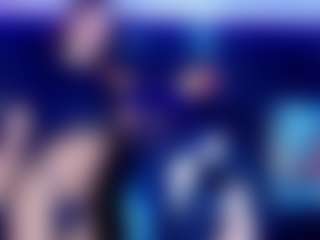 Live cam show with NashlaSexy - Gray Eyes on Gym Cam Girls