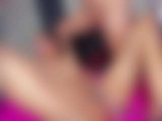 vivi-lovx's Live Sex Cam Show