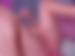 Live cam show with vivi-lovx - Lesbian on googirlz